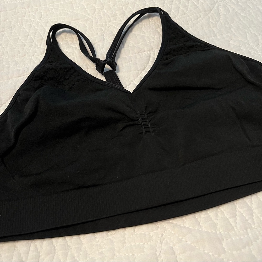 ATHLETA Low Impact Sports Bra. Black. Large.